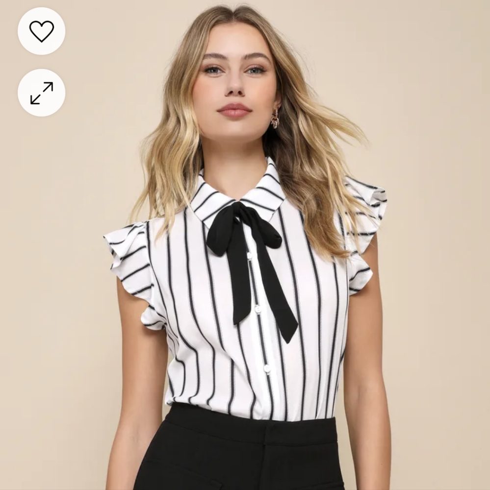 Women's black & white bowtie top
